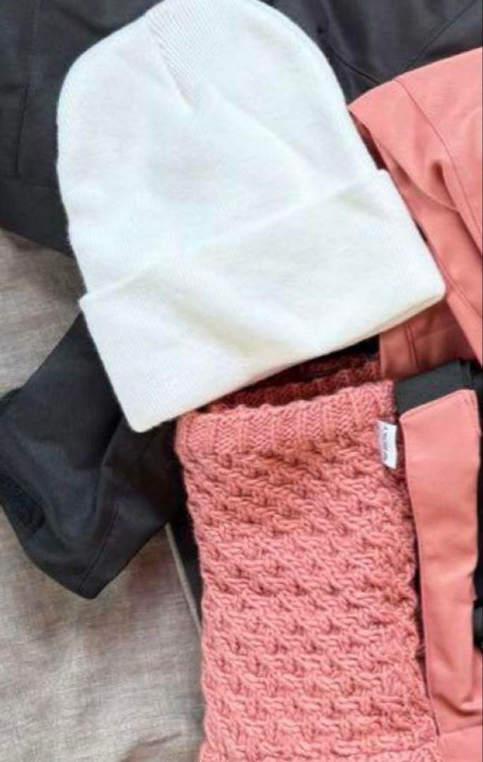 【新品/未使用】スノーボードウェア上下set（写真のもの）