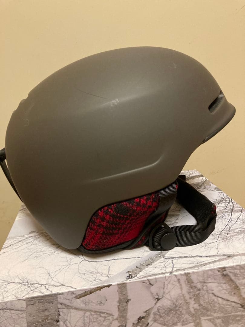 SMITH MAZEマットグレー ×チェックヘルメットMサイズ55-59センチ