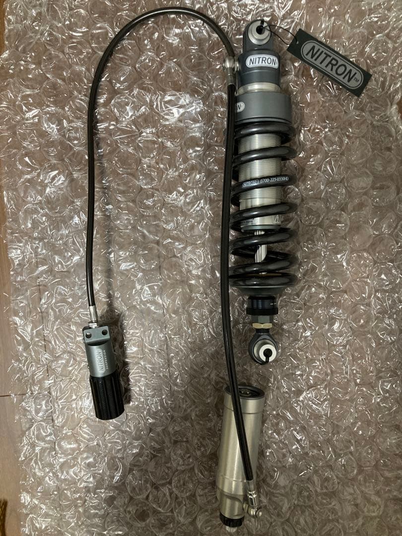 ナイトロン R3 新品未使用　 Z900RS / CAFE [17-]