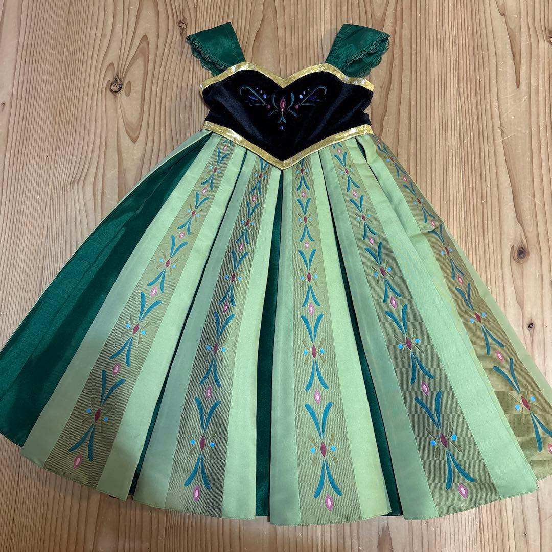 ビビディバビディ　プレミアムアナと雪の女王 アナ ドレス サイズ100