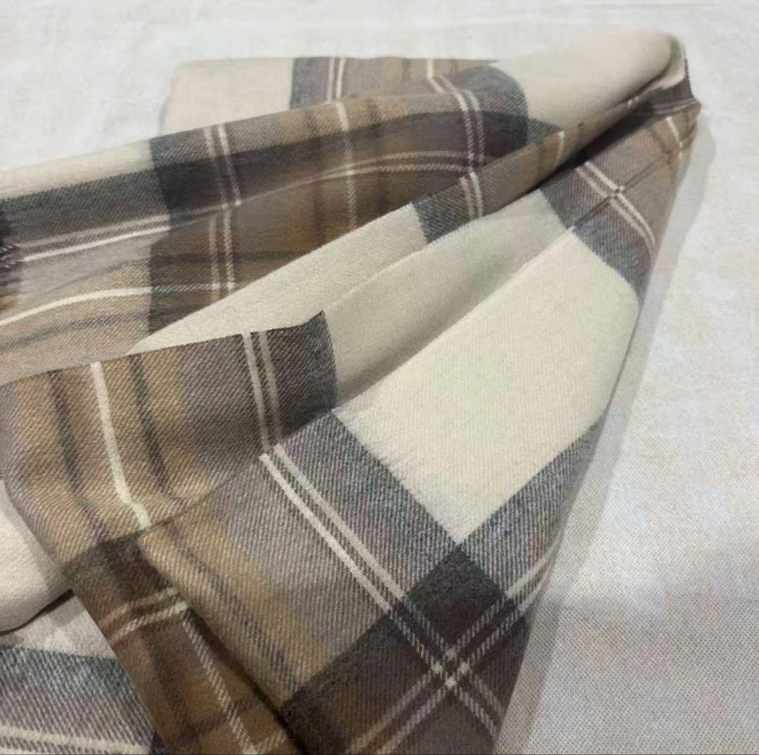 新品未使用 ジョンストンズ 大判ストール スコットランド