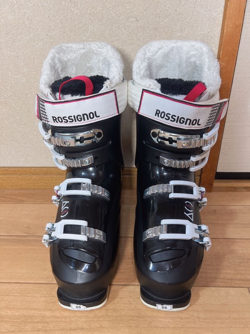 オニール、ロシニョール、ヘッド。女性用スキー用具一式、