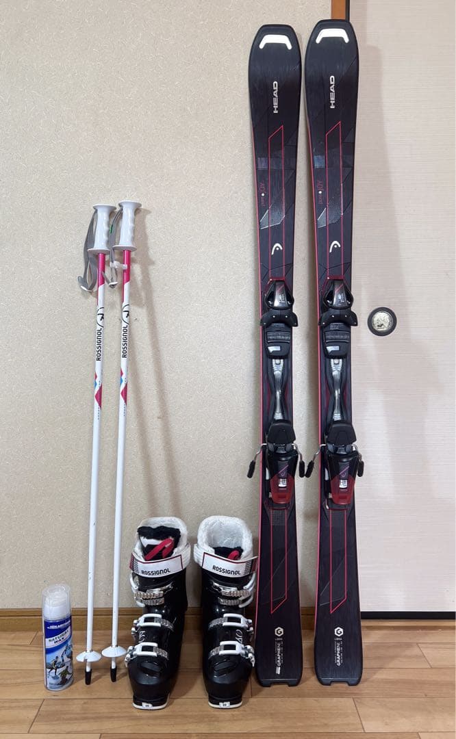 オニール、ロシニョール、ヘッド。女性用スキー用具一式、