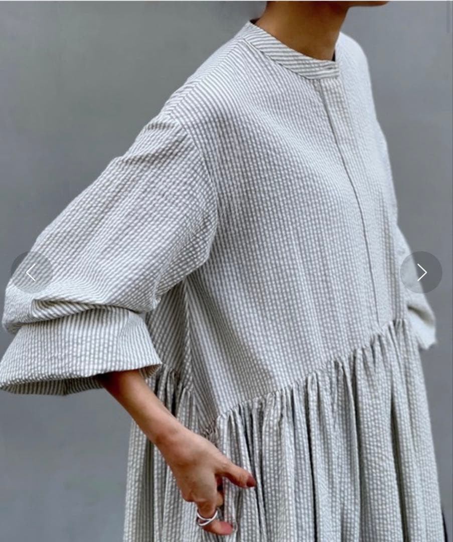 ビアズリー　ストライプ　ギャザーワンピース