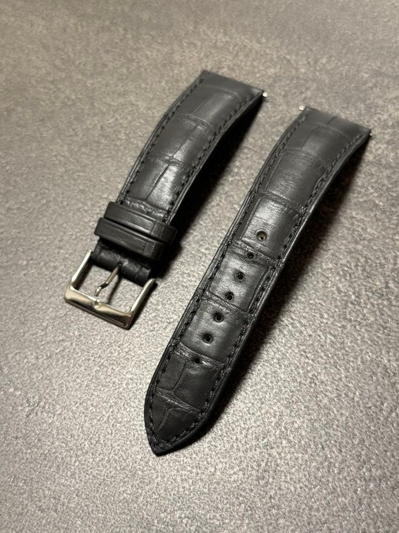 カミーユフォルネ 21mm 時計ベルト アリゲーターマット竹斑 グレー