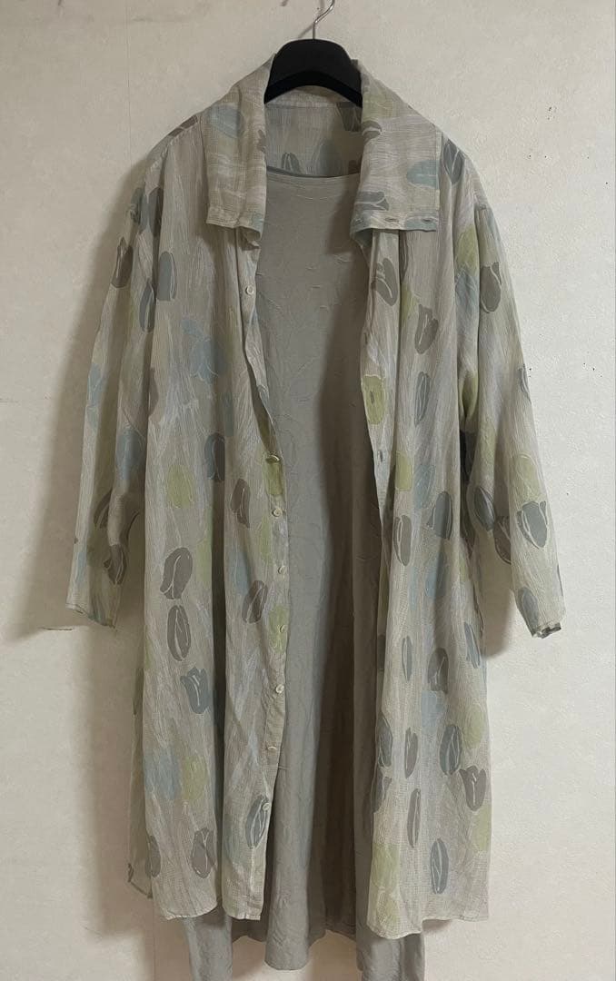 ヨーガンレール☆ババグーリ☆素敵なチューリップ柄☆シフォン☆羽織り☆チュニック