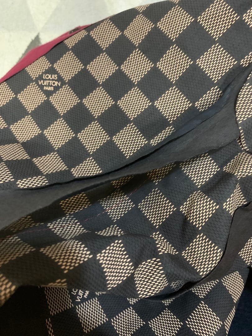 LOUIS VUITTON チェスターコート 34 バーガンディ。訳あり激安。