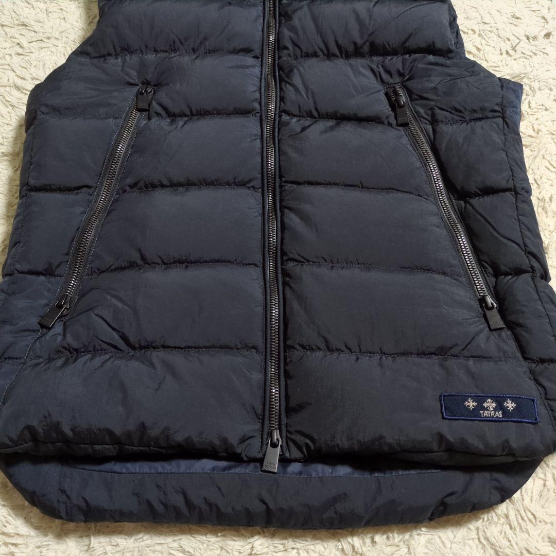 美品 TATRAS CURONE ダウンベスト 2WAY 02 ネイビー