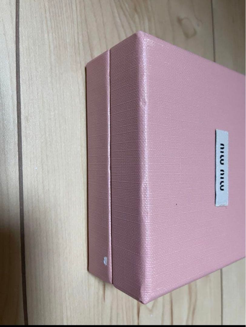 miumiu ヘアピン　バレッタ　ヘアークリップ　ピンク