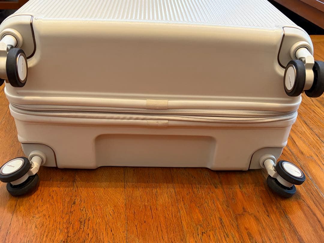 サムソナイト ミンター　スピナー75 100/118L エキスパンダブル