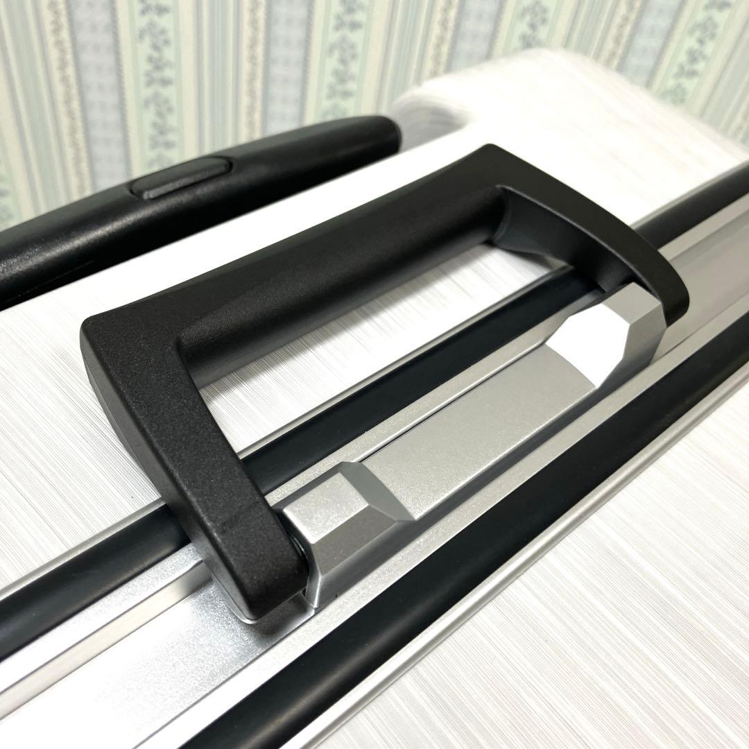 未使用級✨　ACE.　ボルケーノ　キャリーケース　4輪　ダイヤルロック　TSA