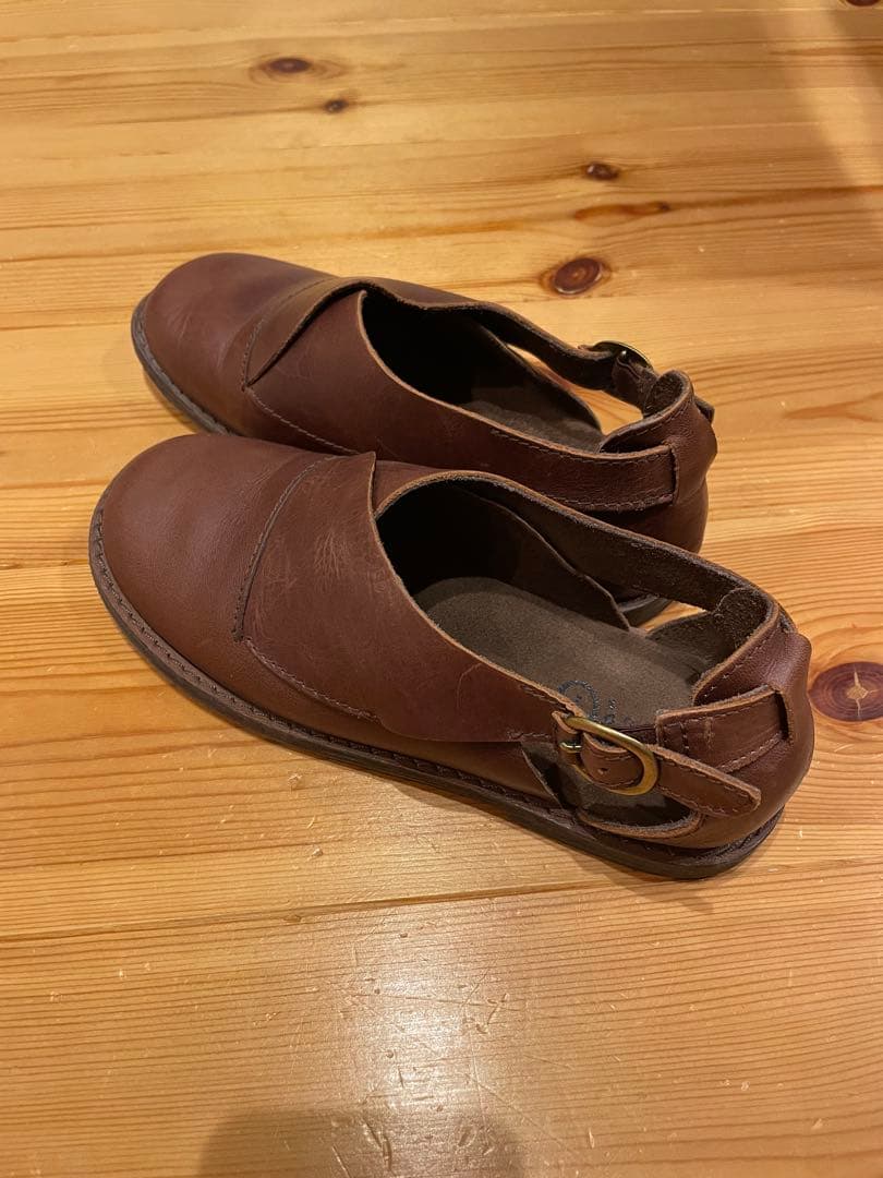 Diu レザーシューズ