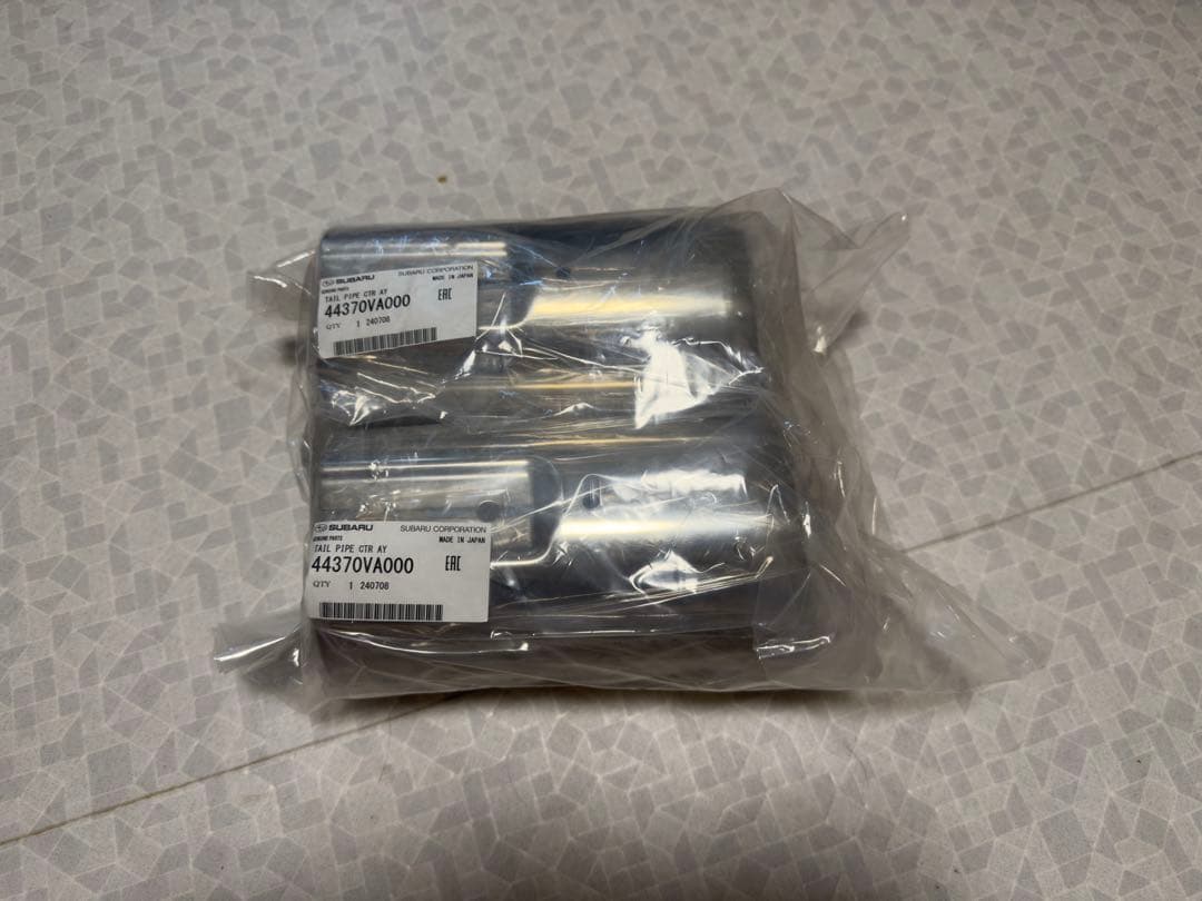 SUBARU レヴォーグVM STI 純正マフラーカッター 新品