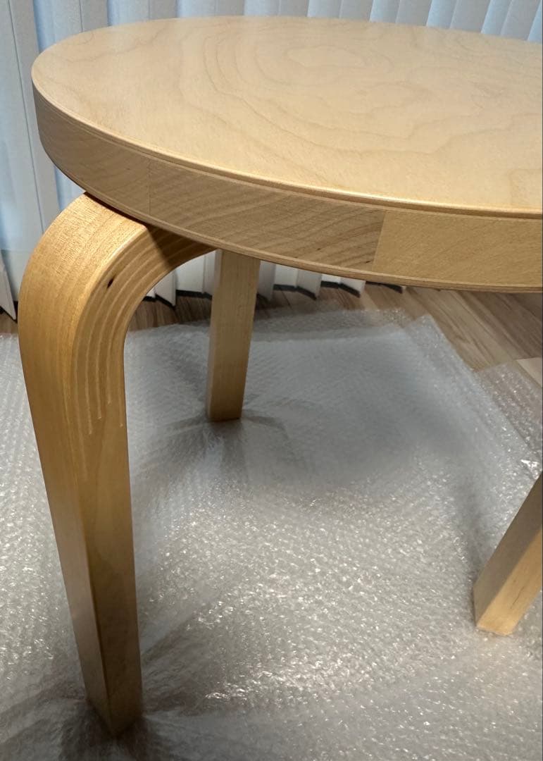 artekアルテックスツール60Stool 3本脚ナチュラルラッカー2024年製