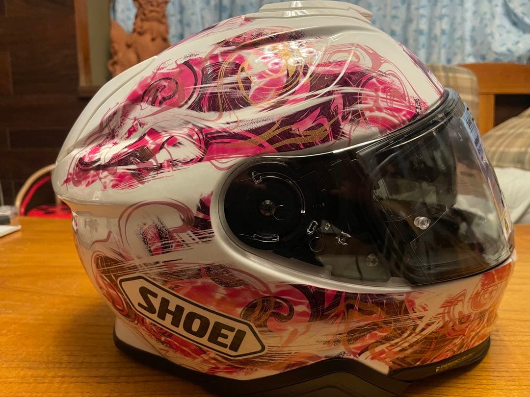 【完全未使用】SHOEI GT-Air2 CONJURE ピンク Mサイズ 箱付