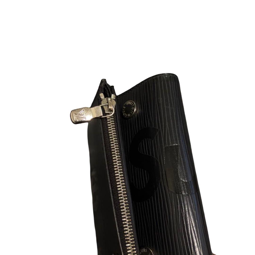 LOUIS VUITTON ルイヴィトン シュプリ ーム Supreme 折財布