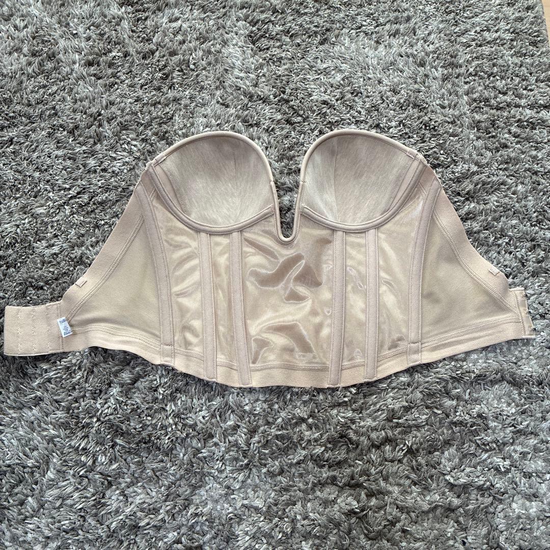 セモア　La Venus Bistier ラビーナビスチェ　E70