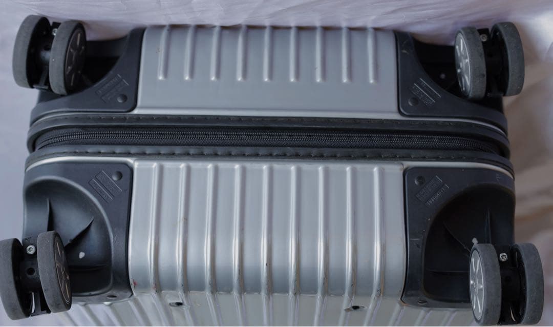 リモワ RIMOWA サルサ 63L 4輪 マルチ 正規品 中古品シルバー