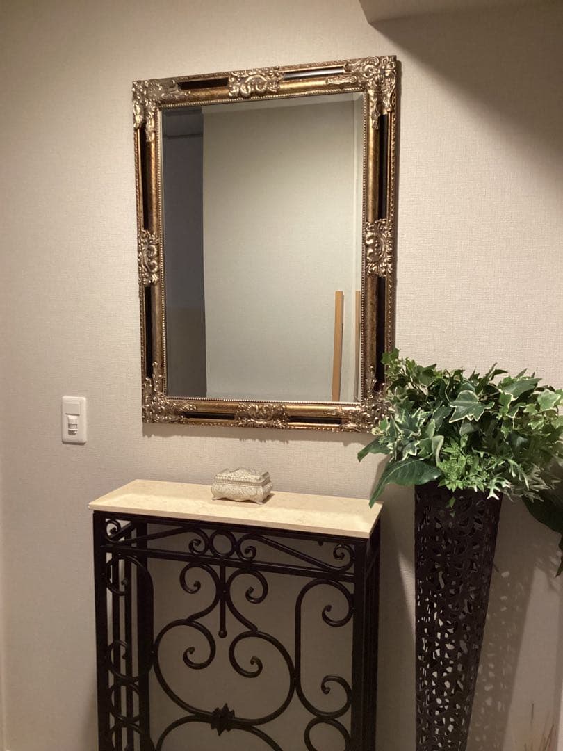 クラシック装飾　壁掛け鏡　62✖️82 大きめ　縦・横両用