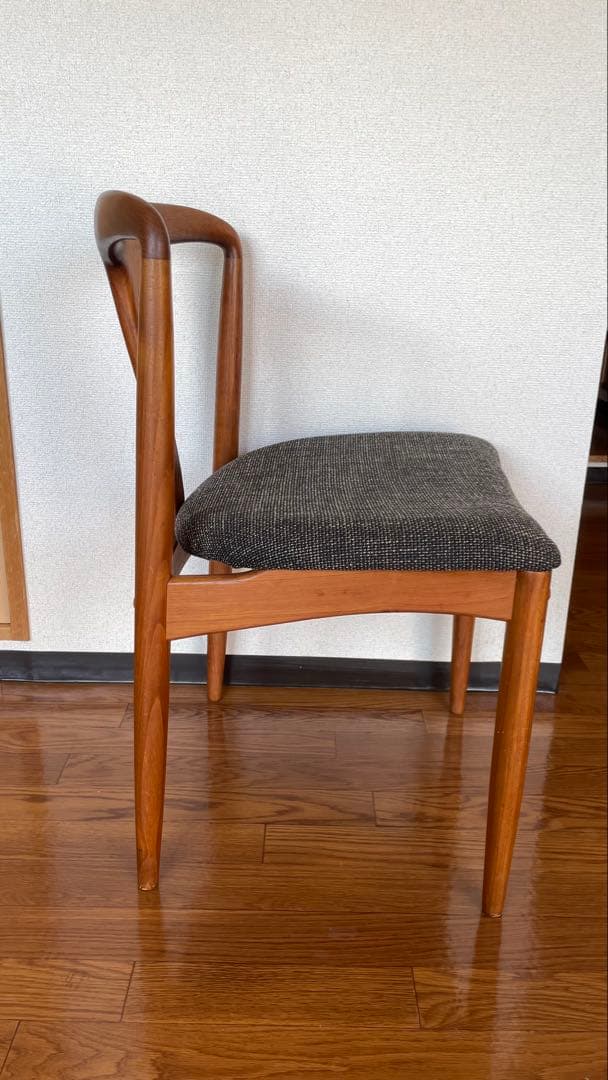 【デンマーク製 】ヴィンテージチェア 「ジュリアン」ヨハネス・アンダーセン