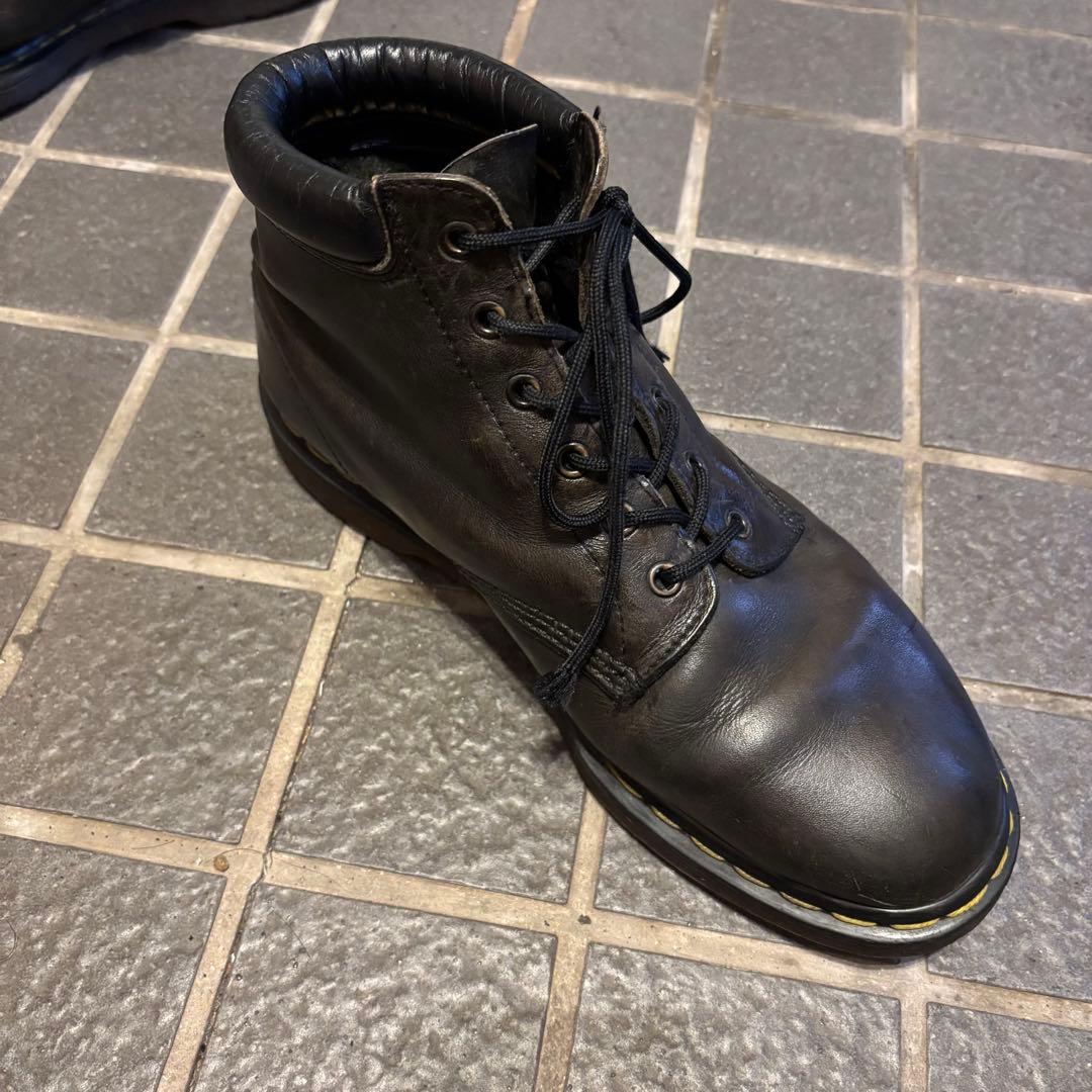 T*u様 Dr.Martin 6ホール UK9 英国製 常田大希着用 vinta