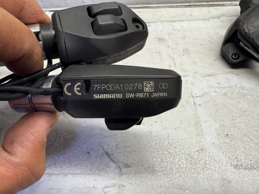 シマノ SW-R671 アルテグラ　TT バーコン　Di2