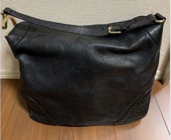 ☆GUCCI☆ブラックレザー.ワンショルダーバッグ☆