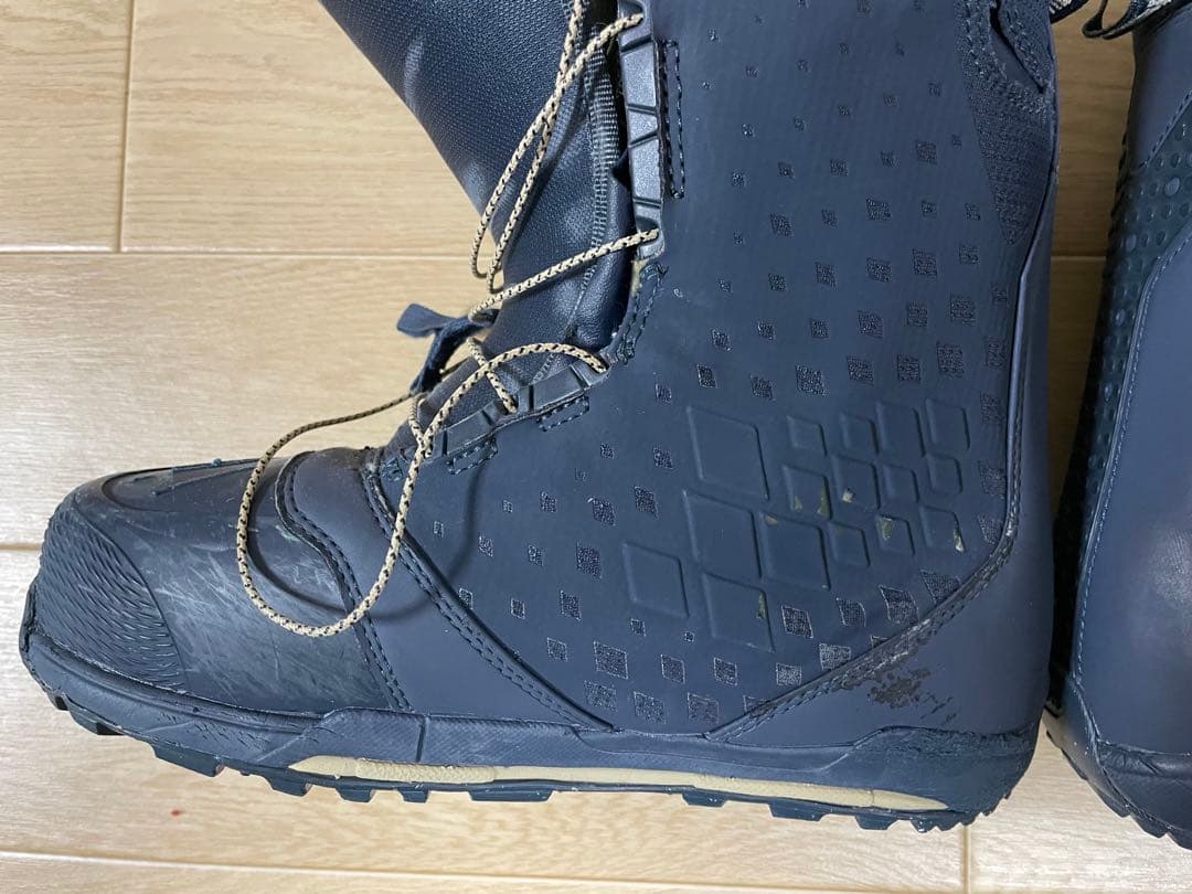 バートンアイオン（ BURTON ION）　アジアンフィット26.5cm