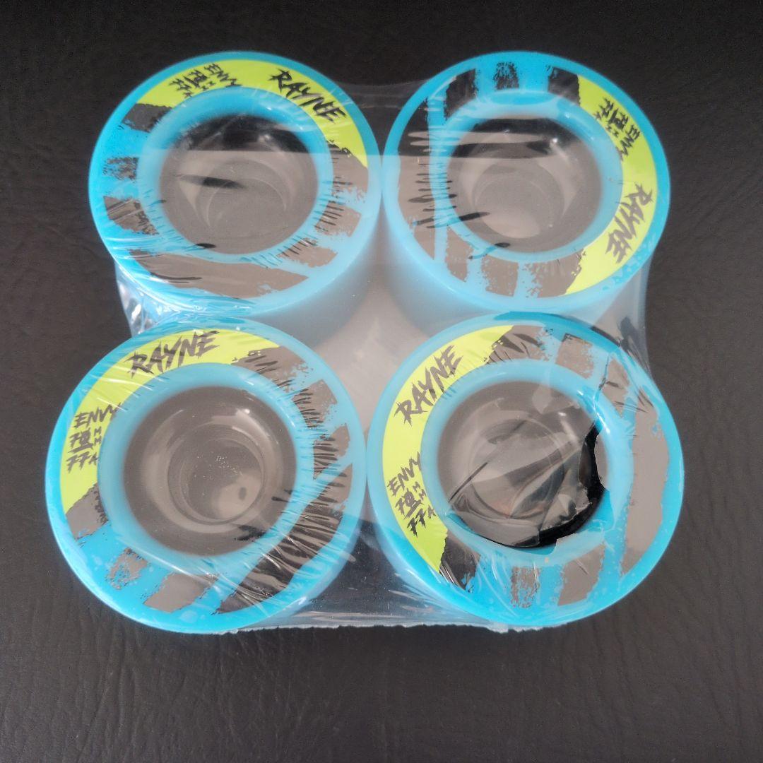 スケートボード Rayne Envy V2 70mm 77A Blue Jelly