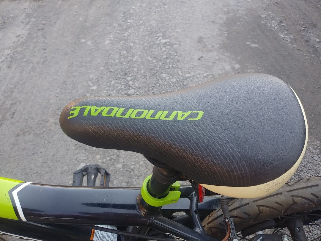 キャノンデール　キッズマウンテンバイク　自転車　トレイル16インチ MTB