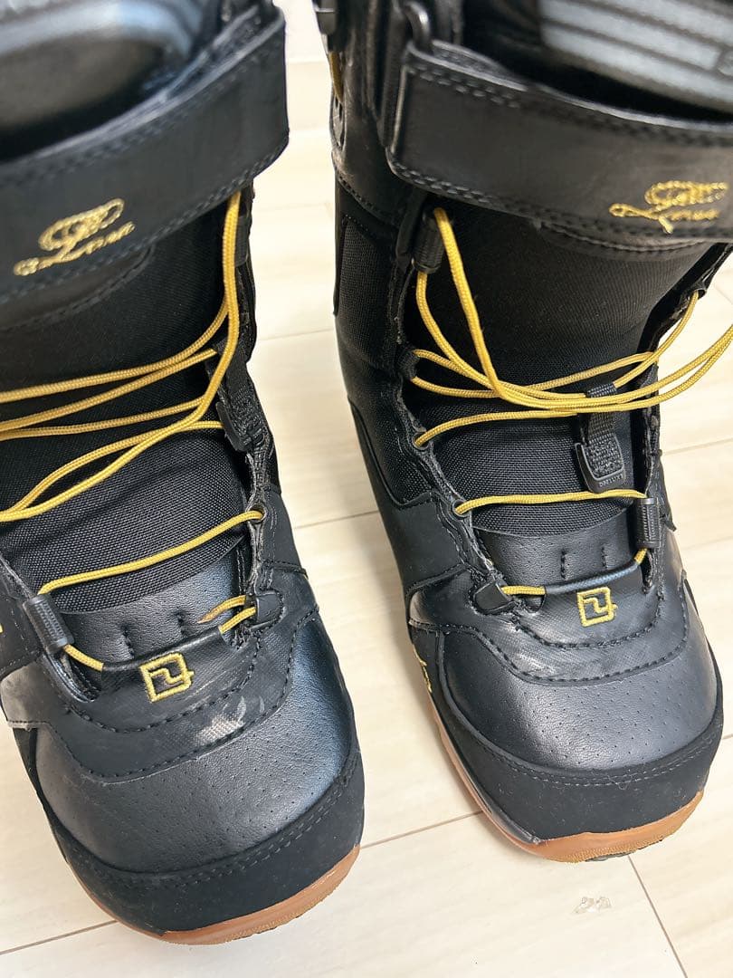 DEELUXE EMPIRE LARAスノボブーツ(23.5)