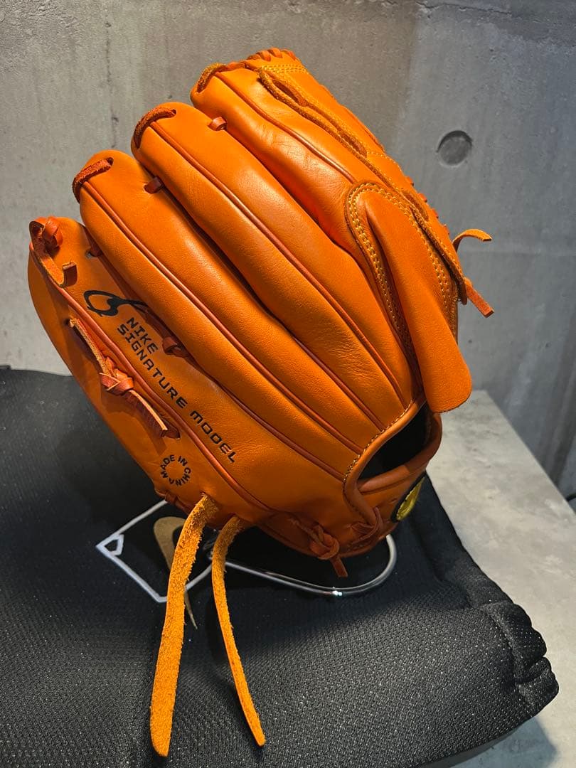 【最終値下げ】NIKE ナイキ 軟式 上原浩治モデル グローブ 投手 廃盤品