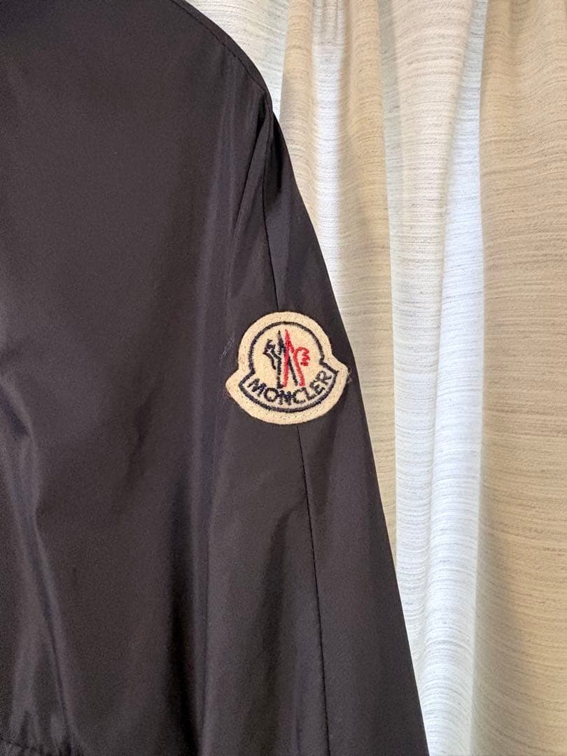 美品 モンクレール SANVEL ナイロンコート ネイビー　サイズ2 フード