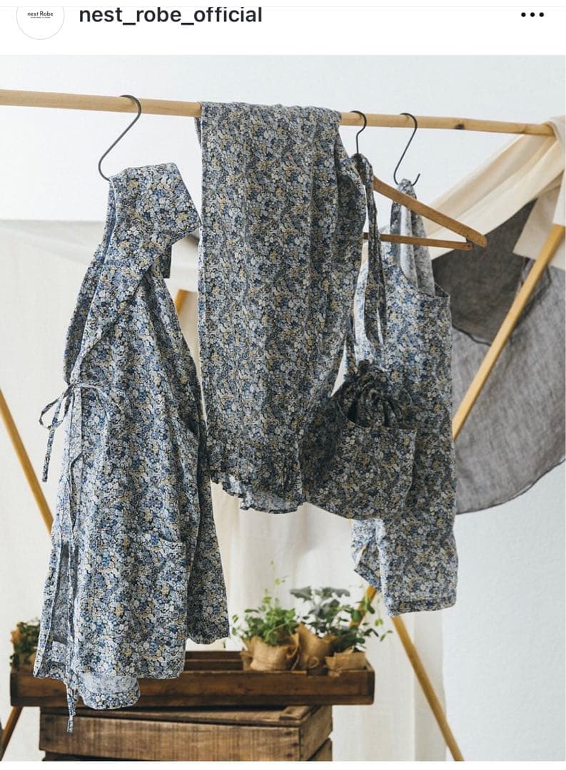 ネストローブ　リネンリバティフリルパンツ