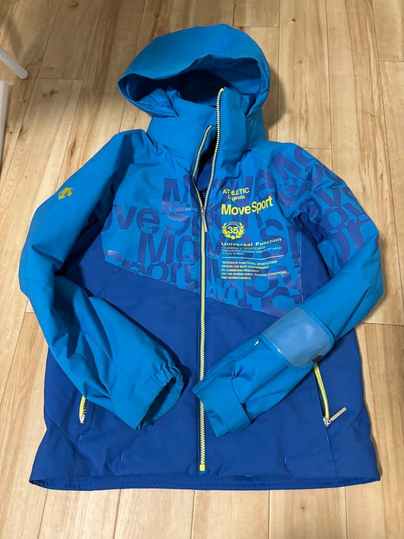 値下げ⭕️ DESCENTE Movesports スキーウェア