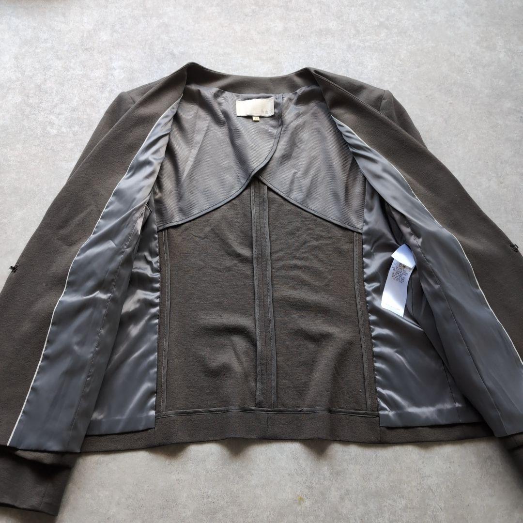 自由区 スカートスーツ ノーカラージャケット 大きいサイズ 44