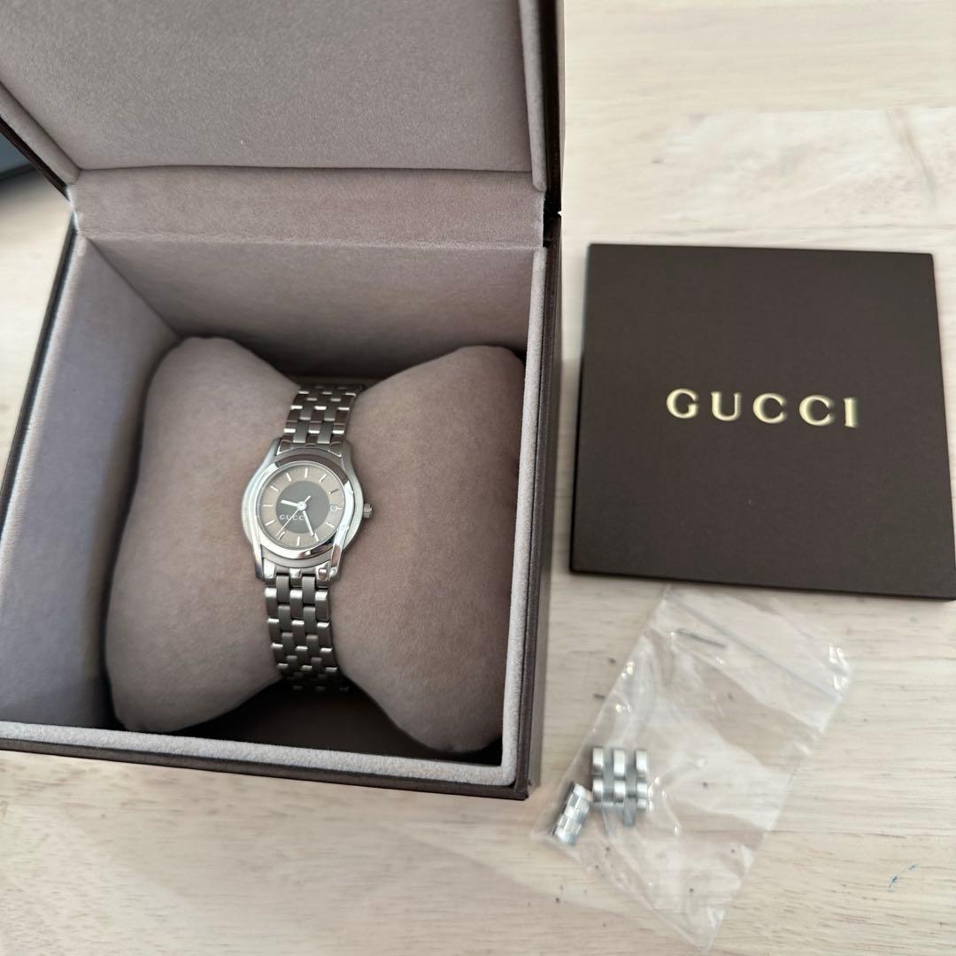 GUCCI 腕時計 シルバー ステンレススチール