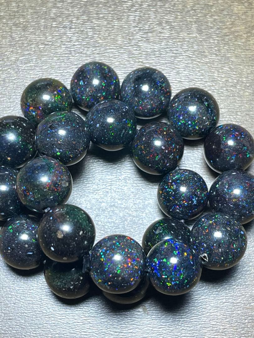 ハイグレード！！ブラックマトリックスオパールブレス約9.3㎜（新品）虹色遊色