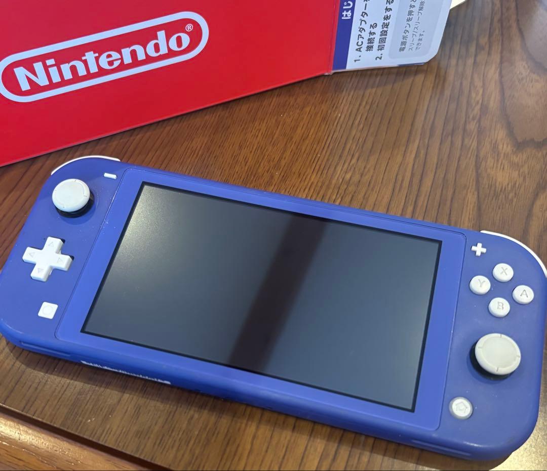 Nintendo Switch Lite Blue 本体箱付き