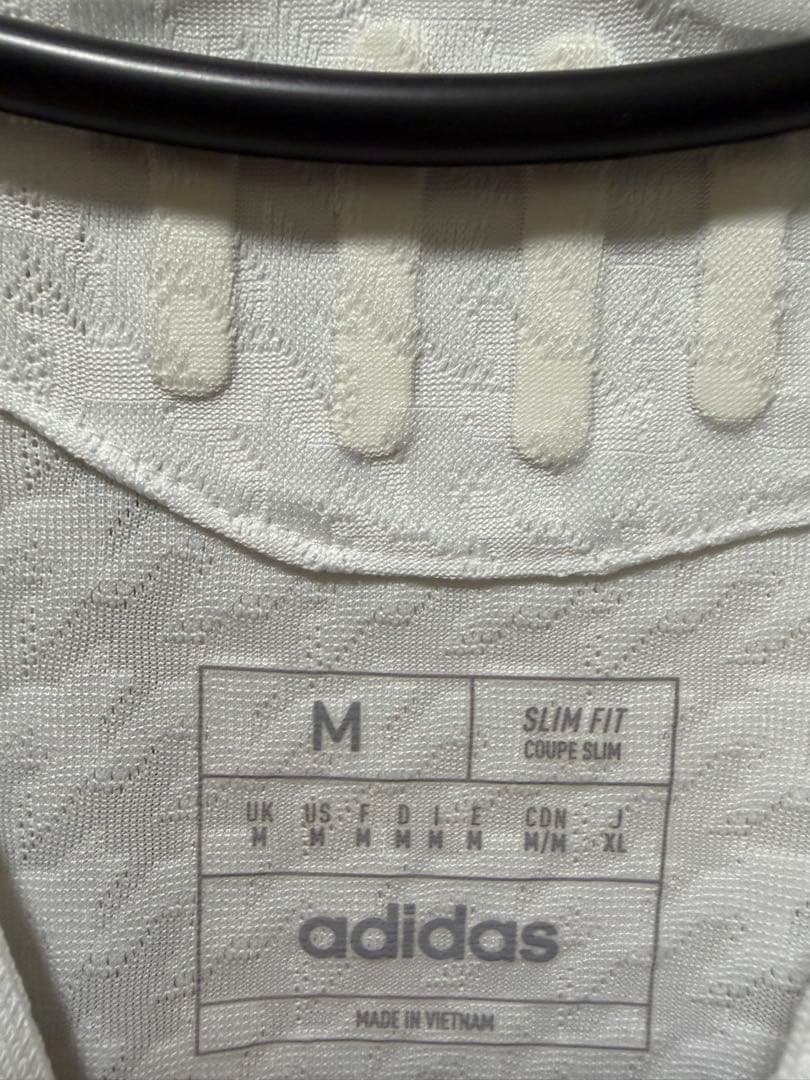 【公式】24/25 レアル・マドリードホームユニフォーム　#8バルデルベ