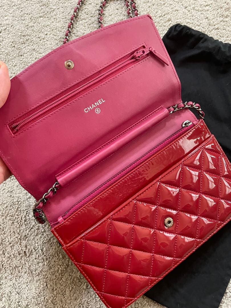 CHANEL シャネル　ショルダー　チェーンウォレット　パテント