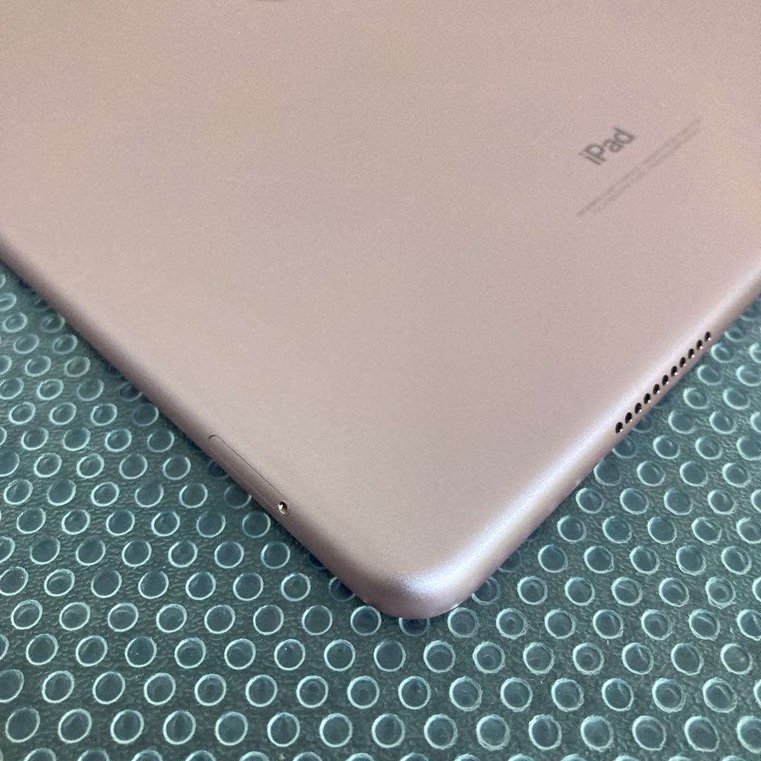 749 電池最良好☆iPad Pro 64GB 10.5インチ SIMフリー☆