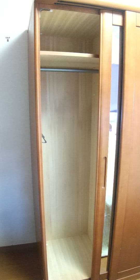 専用 パイナップル様 洋服クローゼット ミラー付き 引き戸 旭川ブランド