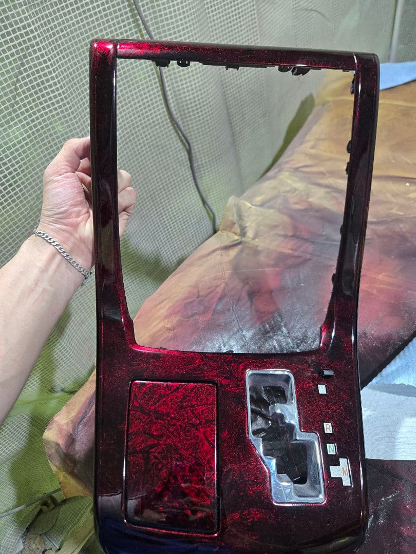 20ヴェルファイア、アルファードセンターパネル　ラップ塗装赤　塗装後未使用