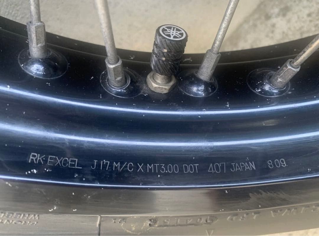 【レア】SR400 EXCEL 17インチ ホイール