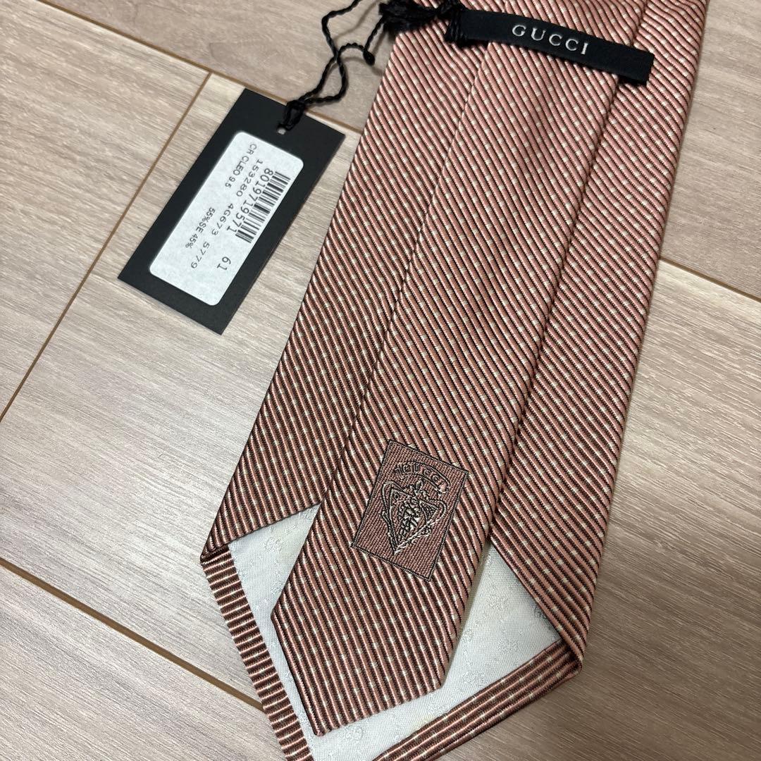 【新品タグ付き】GUCCI グッチ　ネクタイ