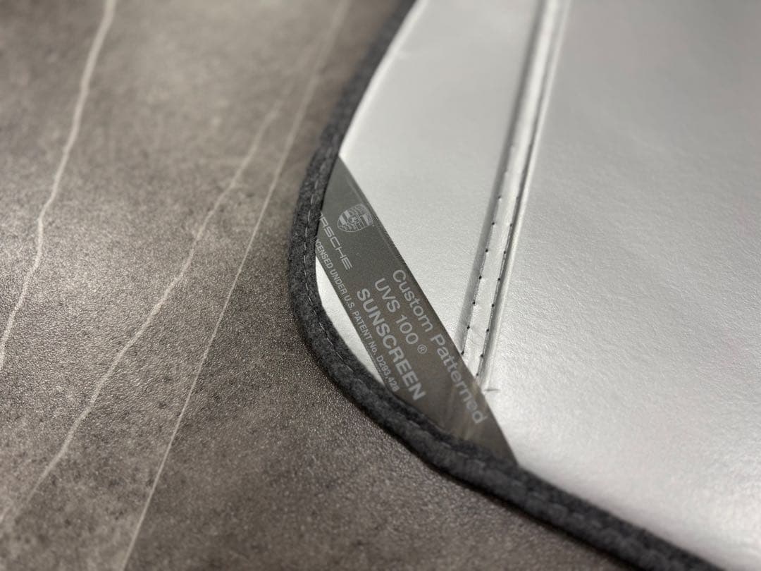 【純正品】ポルシェ　カイエン　純正　サンシェード