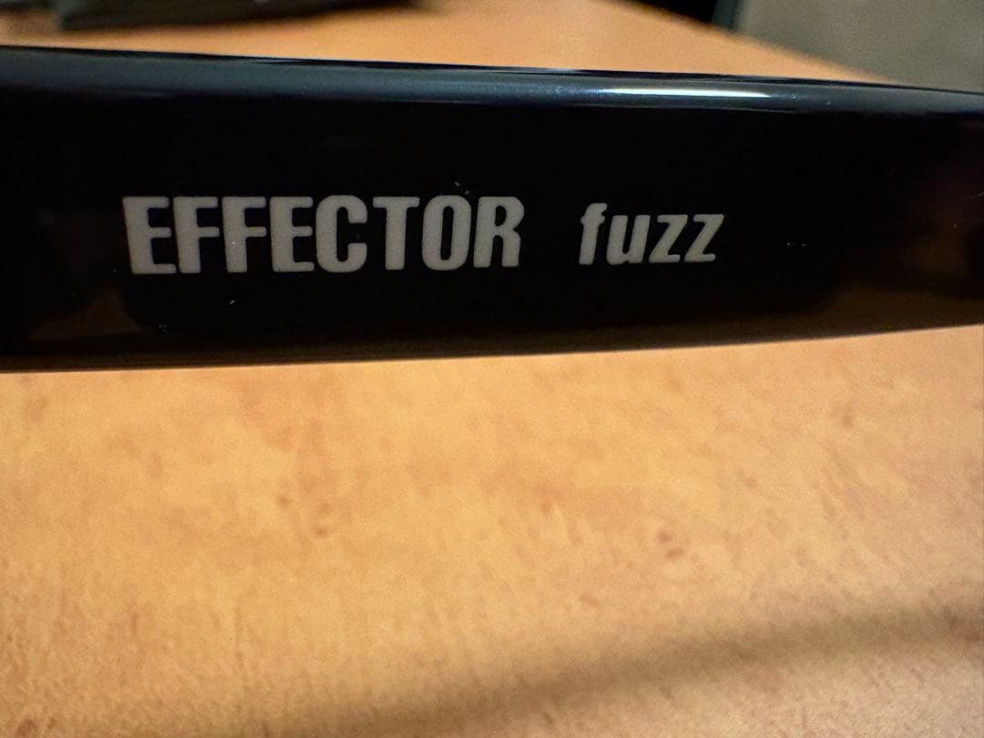 EFFECTOR fuzz ブラック サングラス ケース付き