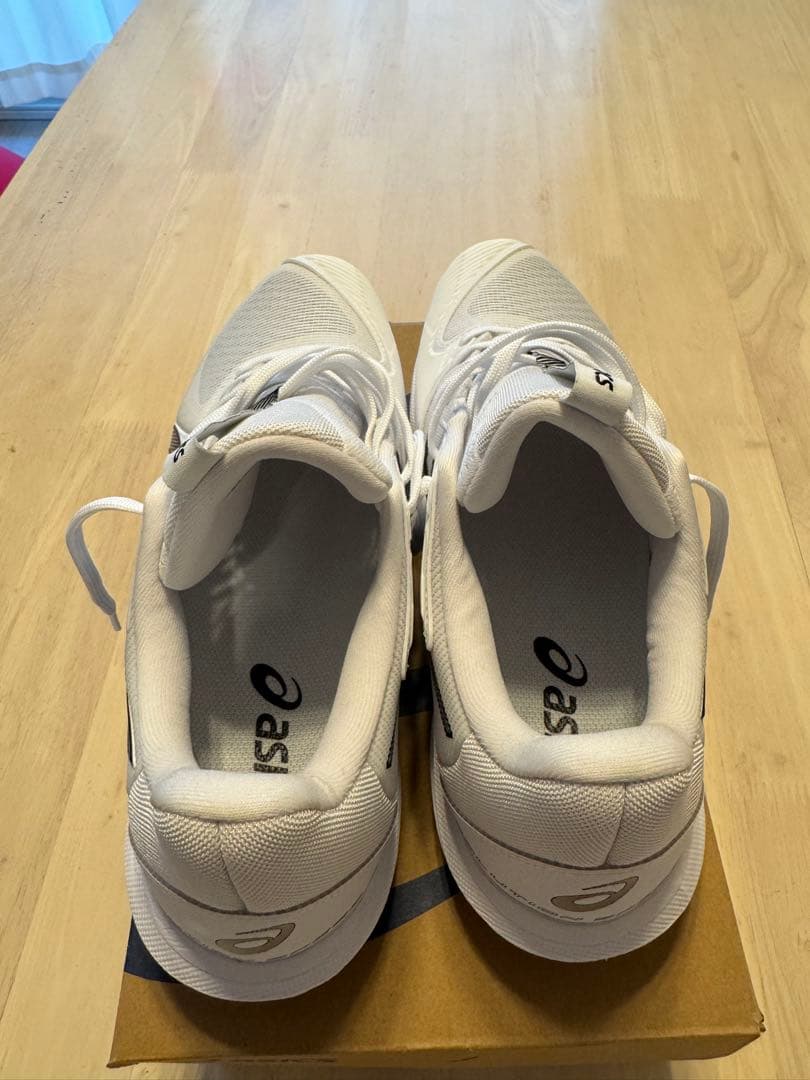 ASICS テニスシューズ ホワイト