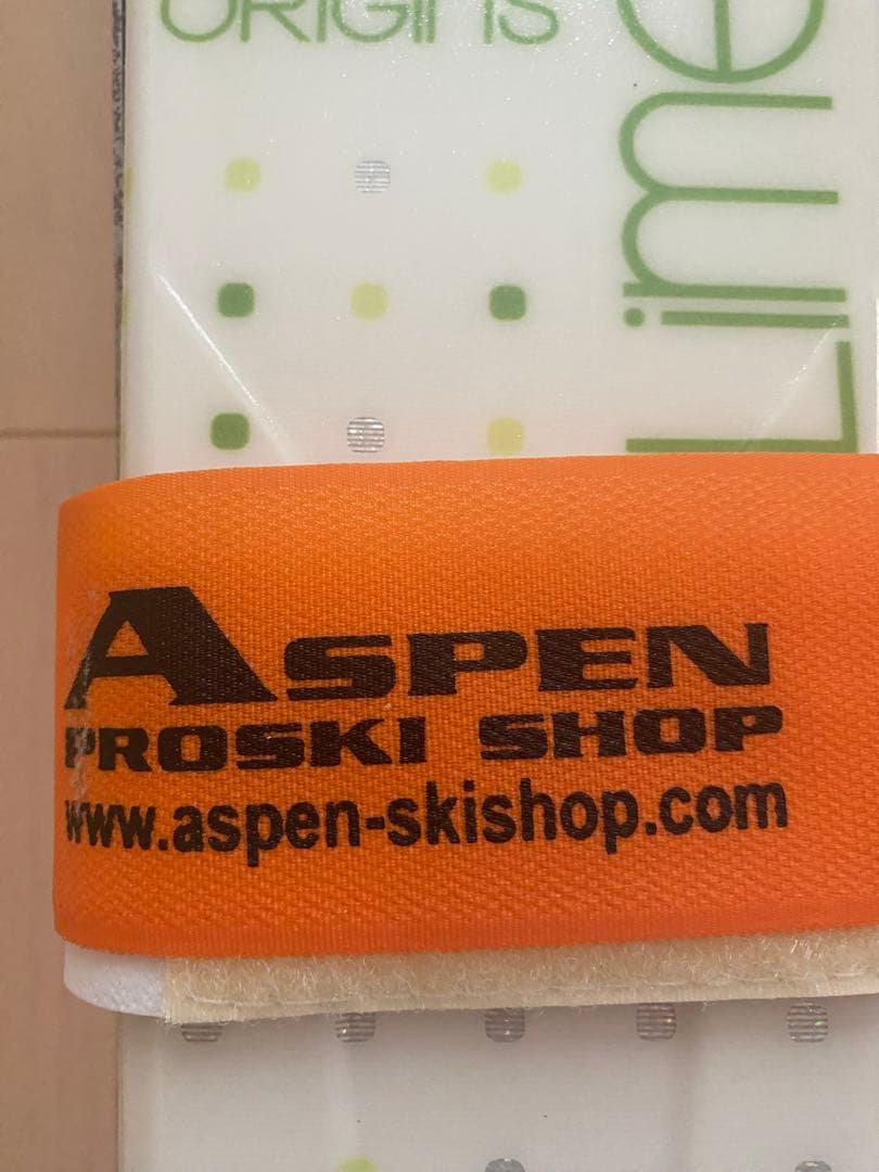 SALOMON レディース　スキーセット（板、ポール）